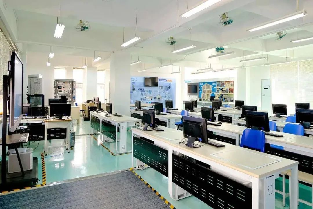 广东省国防科技技师学院(广东省技工教育师资培训学院)2025年招生简章
